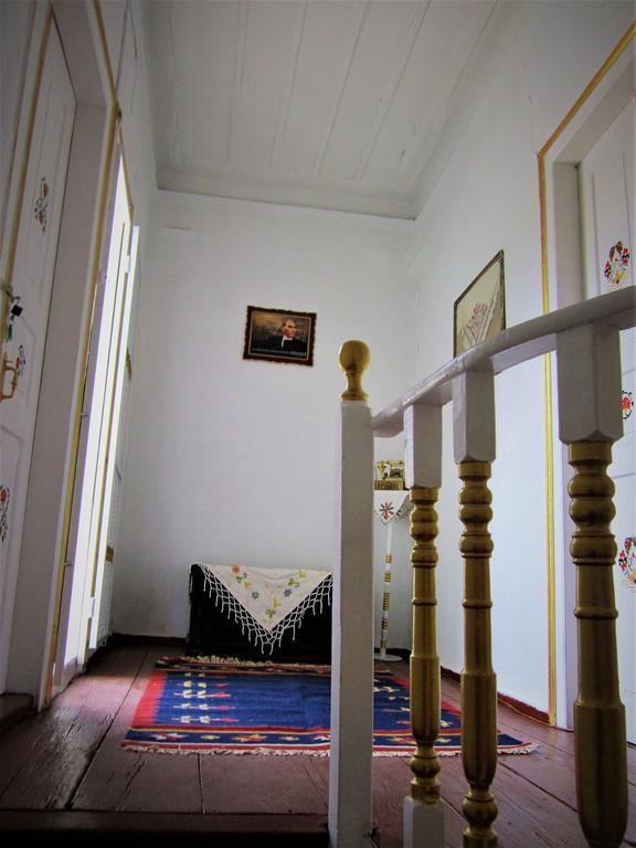 Ayvalik 1881 Pansiyon المظهر الخارجي الصورة